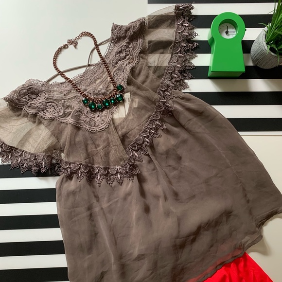 (New) Lace Chiffon Babydoll Top - Picture 1 of 10